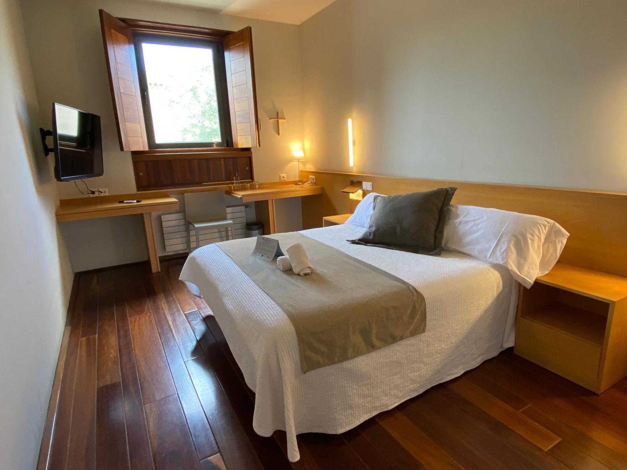 Hostatgeria De Poblet Hotel Kültér fotó